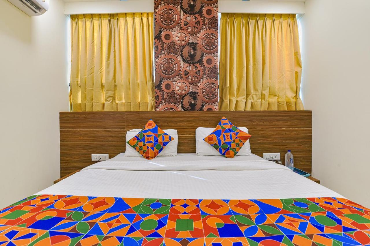 Fabexpress Pearl Villa Ahmedabad Buitenkant foto