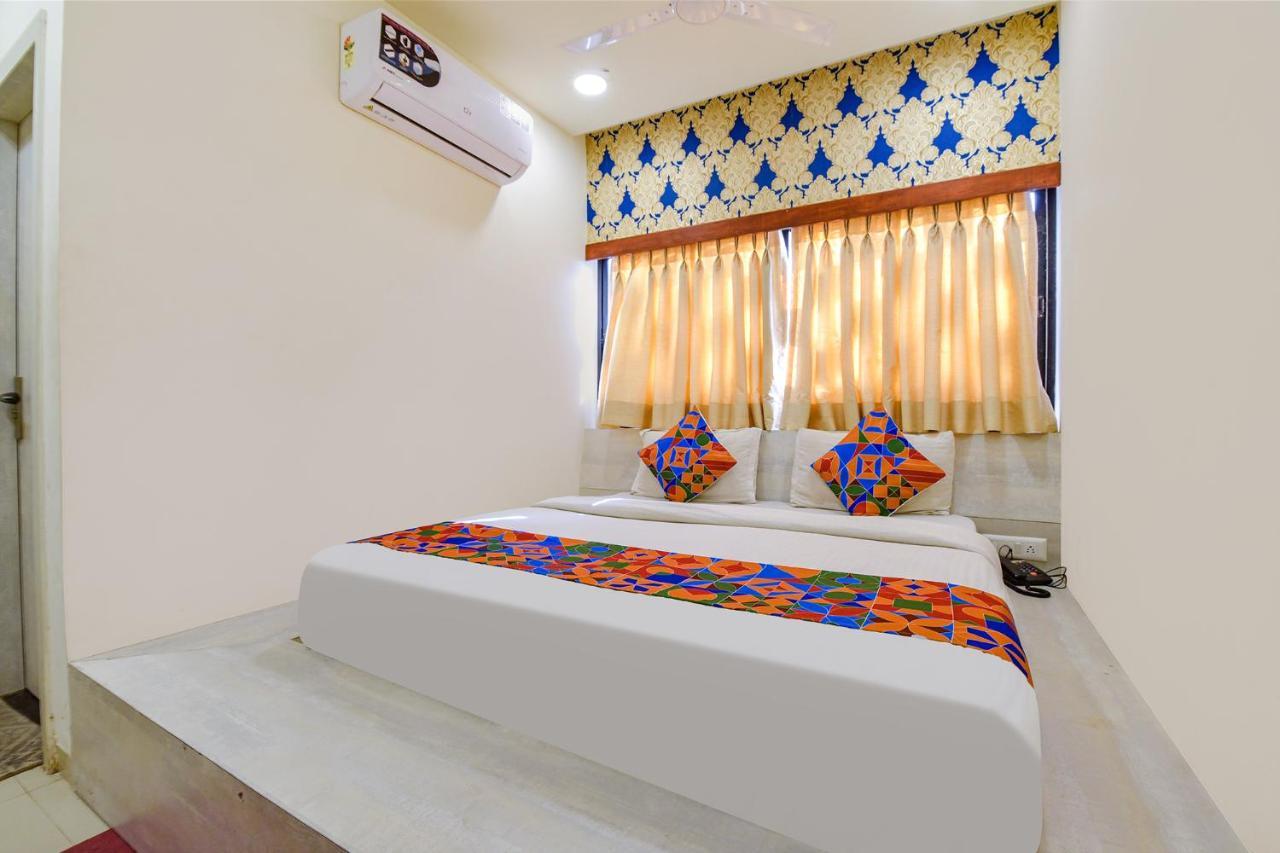 Fabexpress Pearl Villa Ahmedabad Buitenkant foto